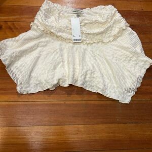 Urban Outfitters ivory cream color lace skirt, NWT, size small